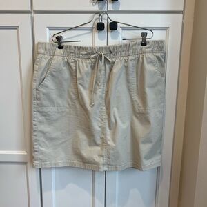 Denim & Co. khaki skort XL